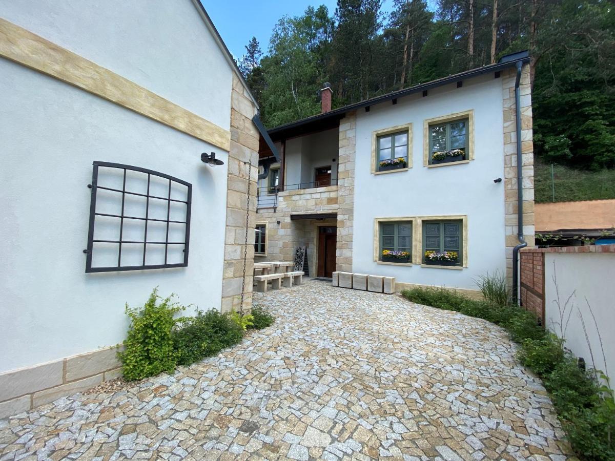 Penzion Stodola Bela pod Bezdezem Dış mekan fotoğraf